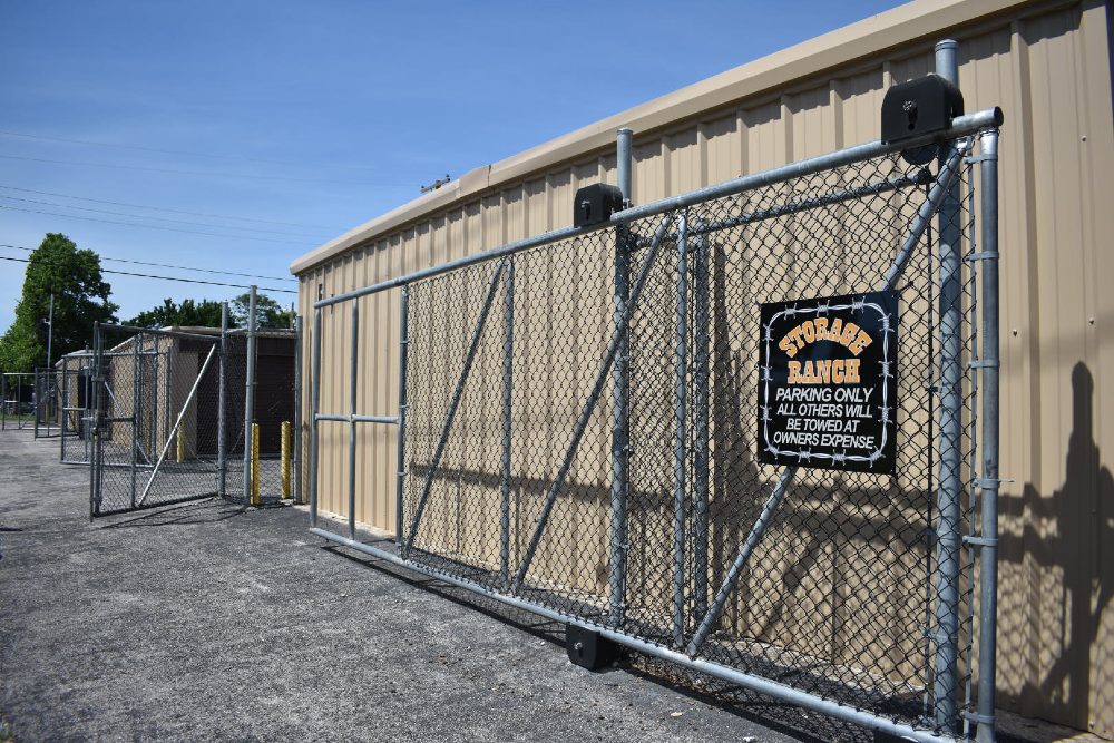 Image of the exterior of units at Storage Ranchs' Lawton - Floyd, Oklahoma location.